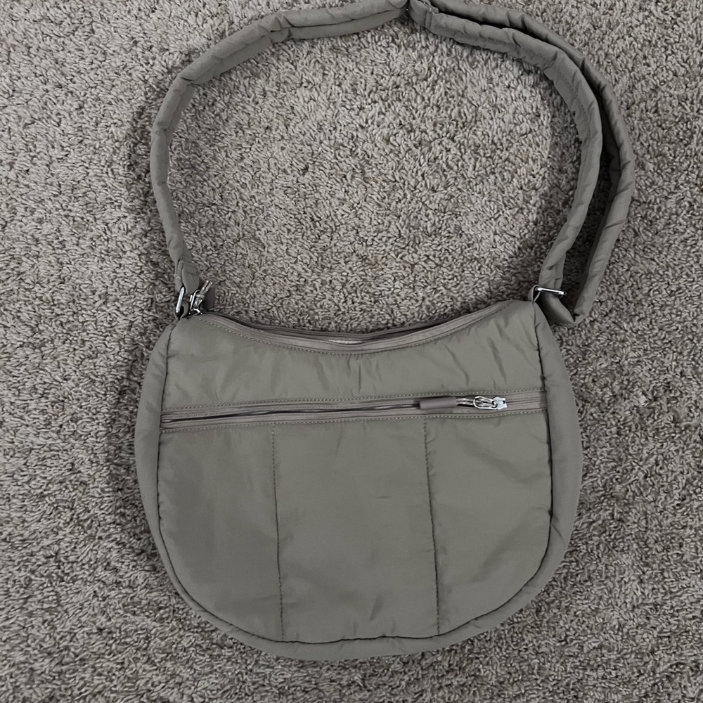 Vonal tan Quilted Shoulder Bag - Picture 2 of 7